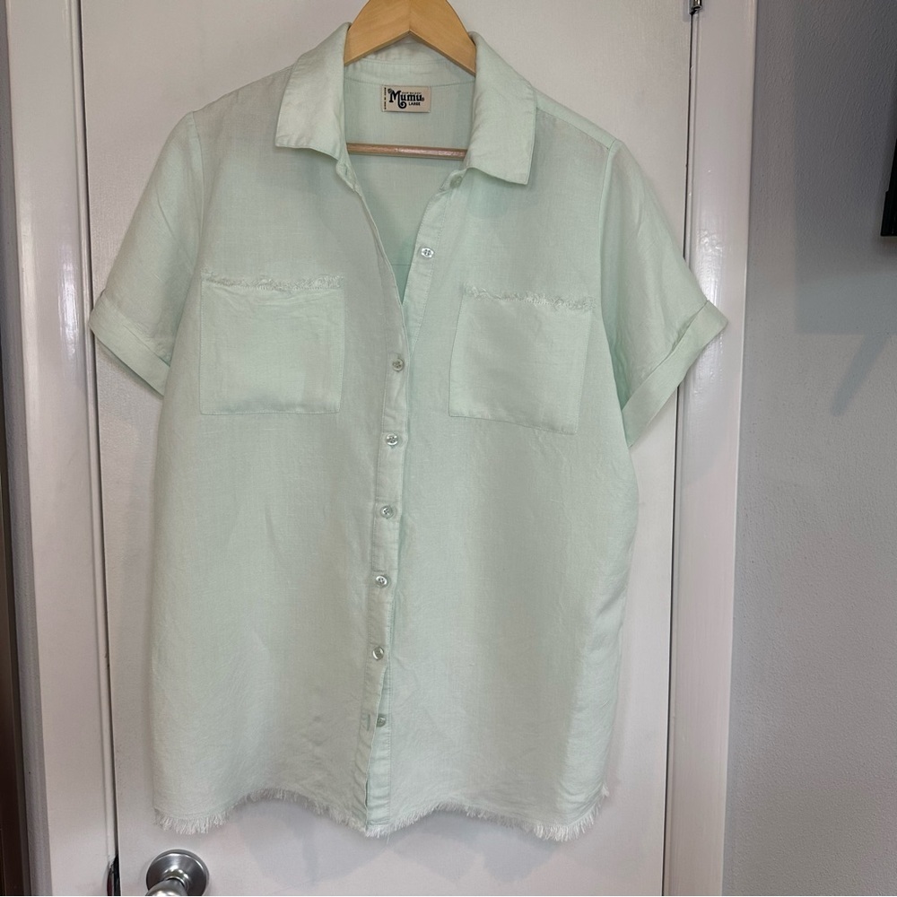 Show Me Your Mumu Antonelli Top. Large. Color: Mint Linen. RN#: 133910